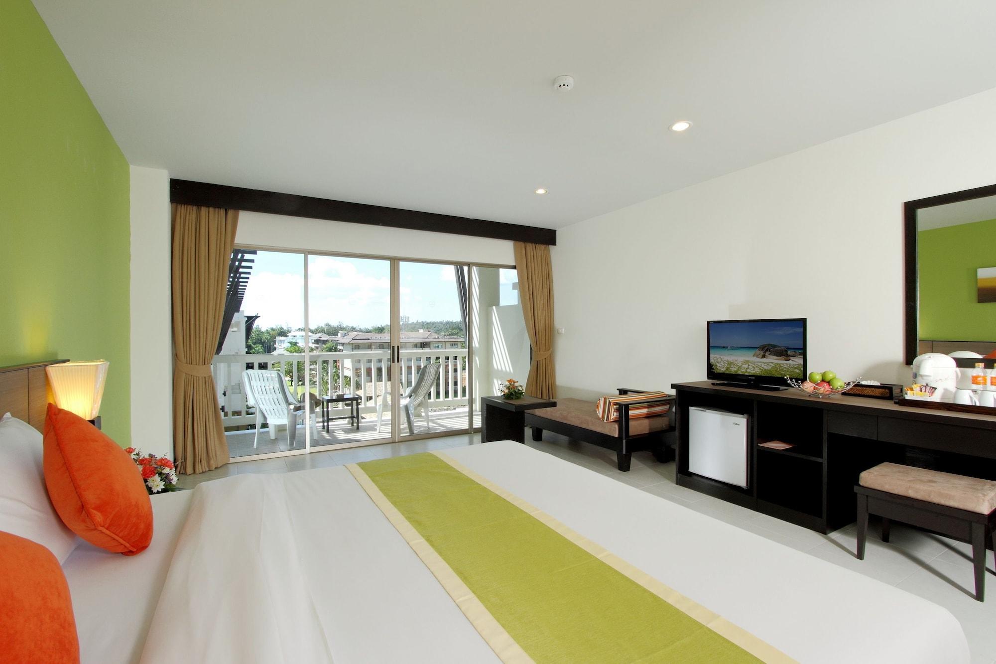 Kata Sea Breeze Resort - Sha Plus Exterior foto