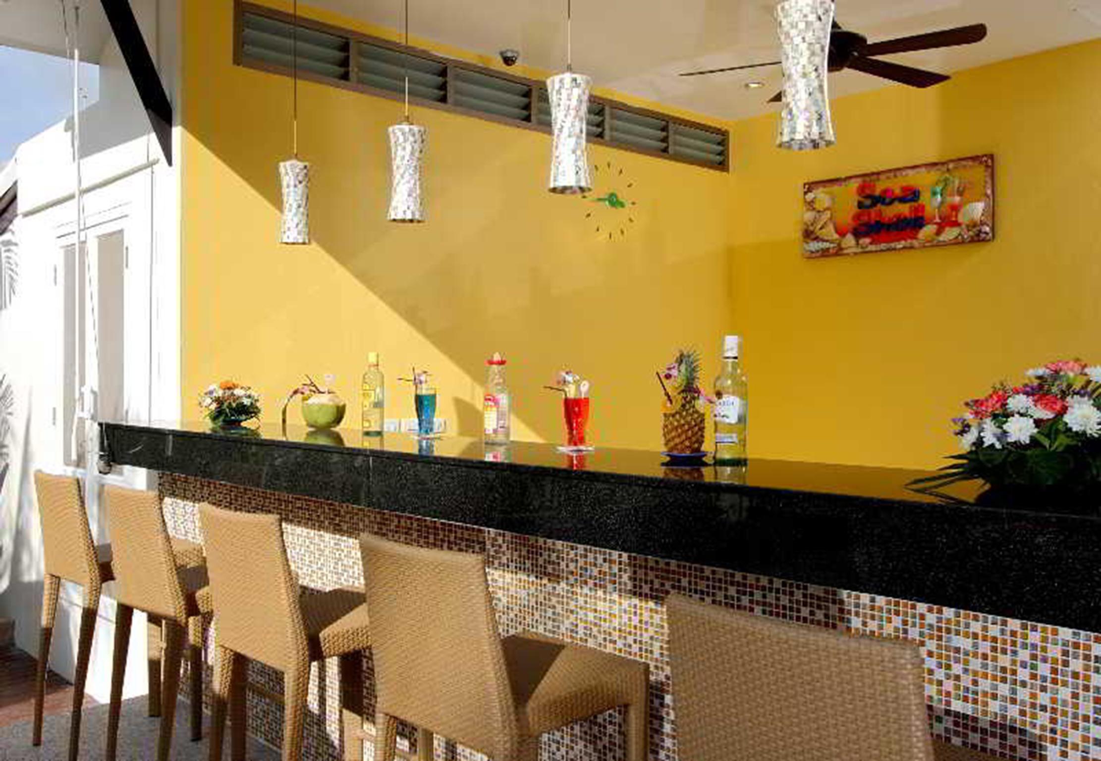 Kata Sea Breeze Resort - Sha Plus Exterior foto
