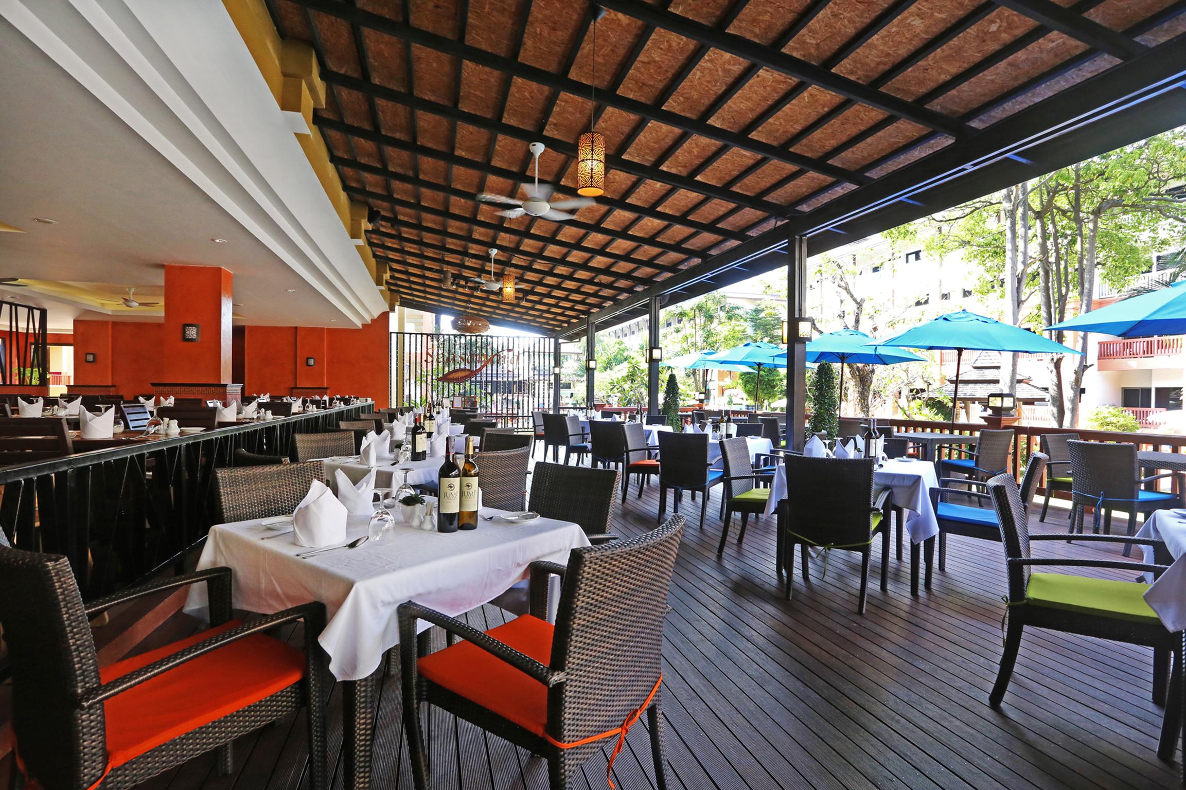 Kata Sea Breeze Resort - Sha Plus Exterior foto