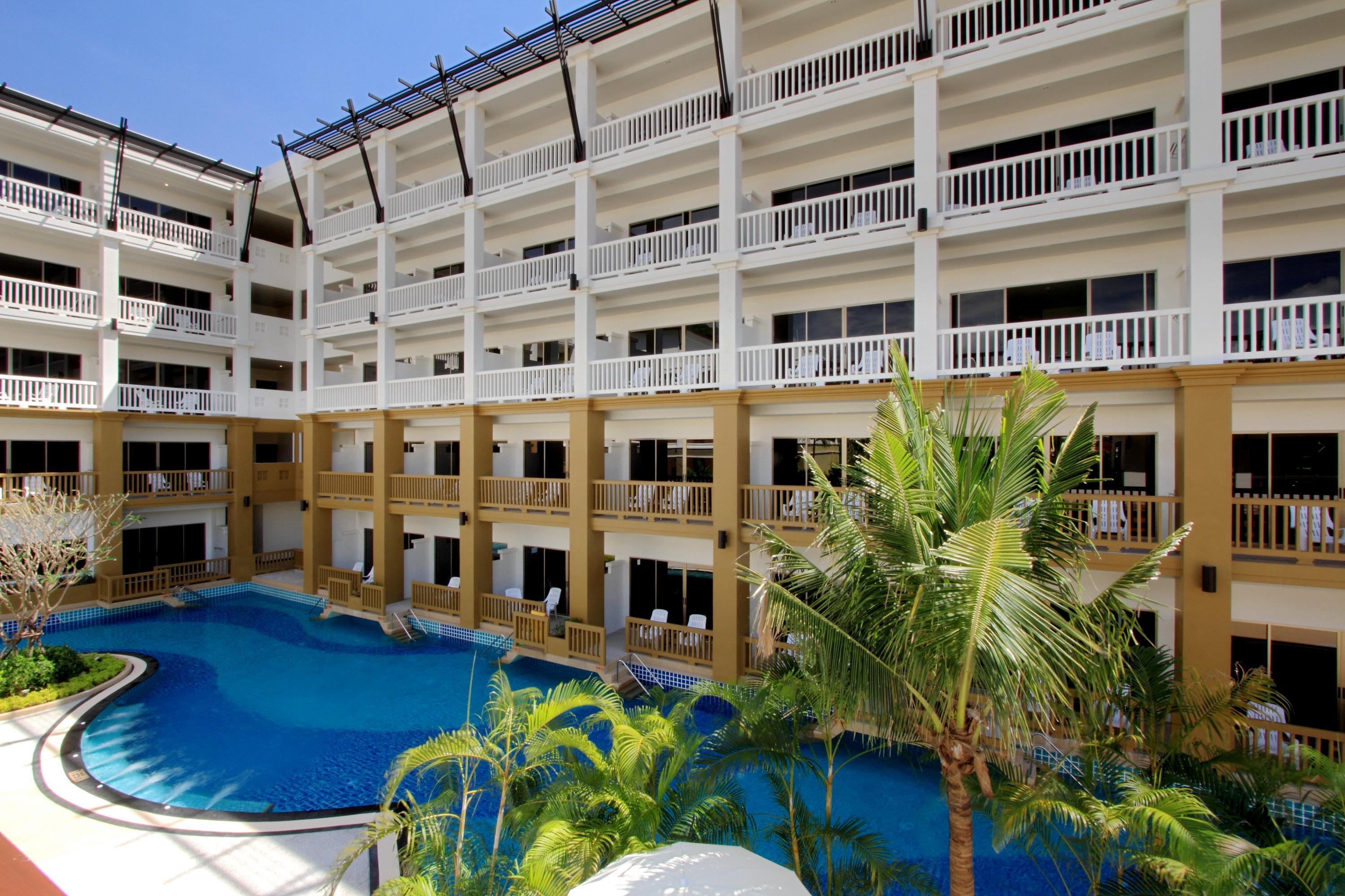 Kata Sea Breeze Resort - Sha Plus Exterior foto