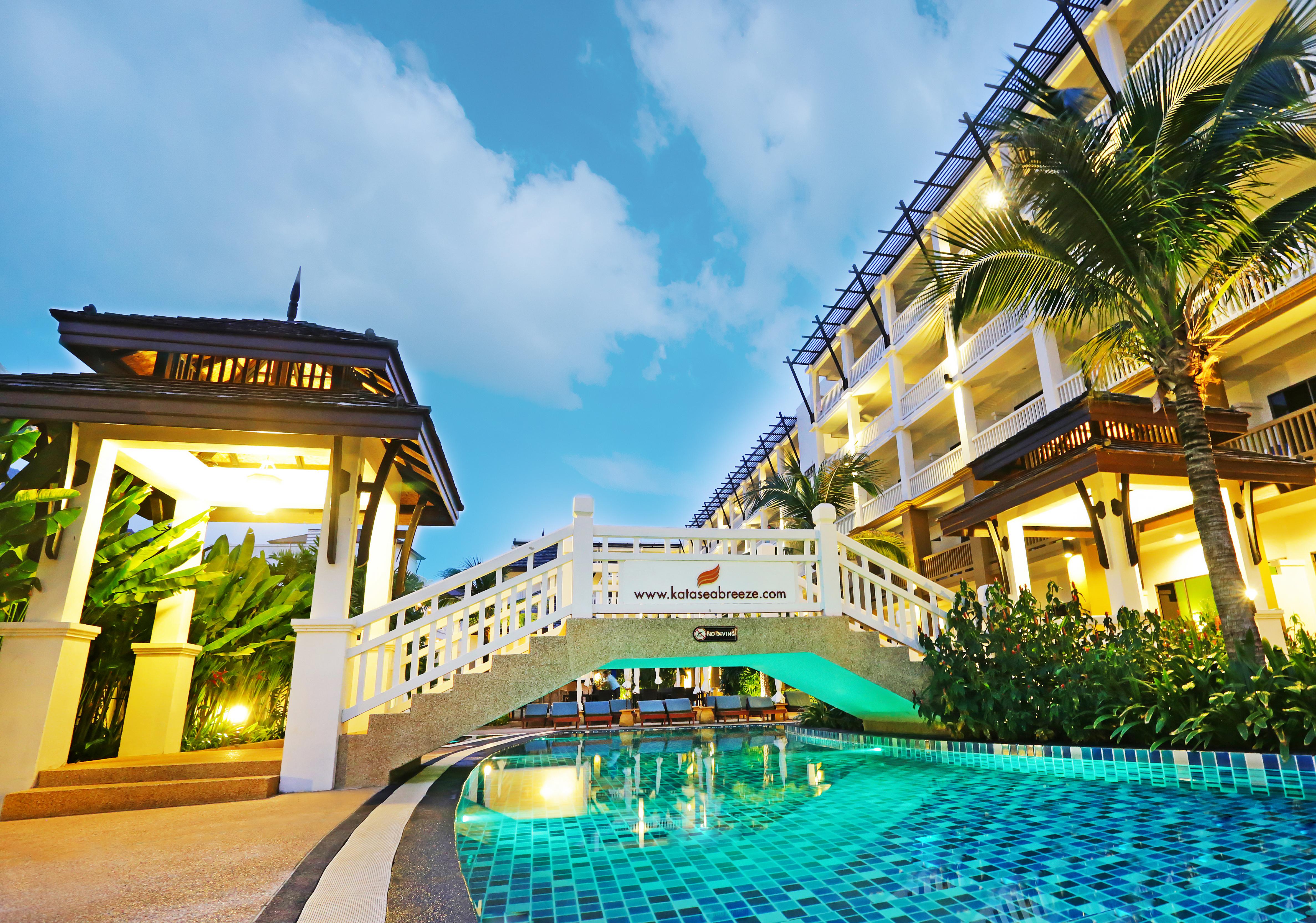 Kata Sea Breeze Resort - Sha Plus Exterior foto