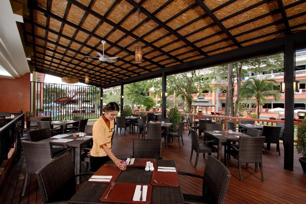 Kata Sea Breeze Resort - Sha Plus Exterior foto